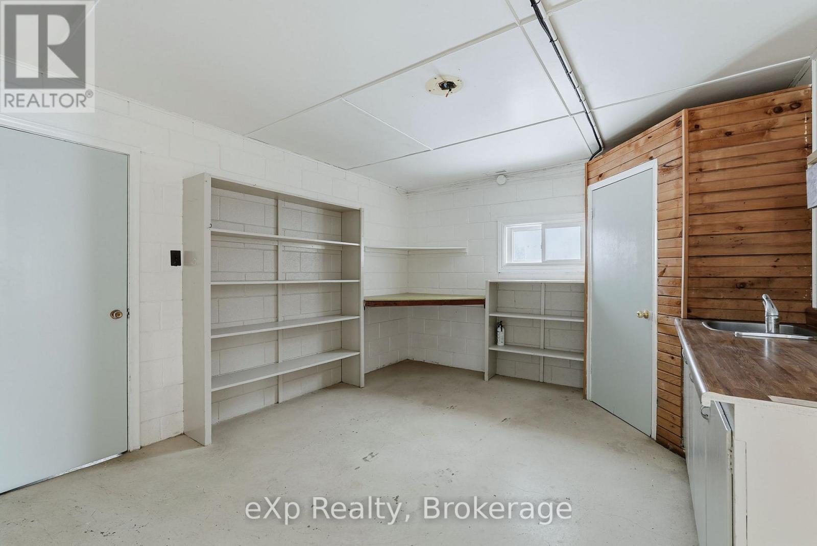 10 Queen Street N, Minto, Ontario  N0G 1Z0 - Photo 23 - X12676876