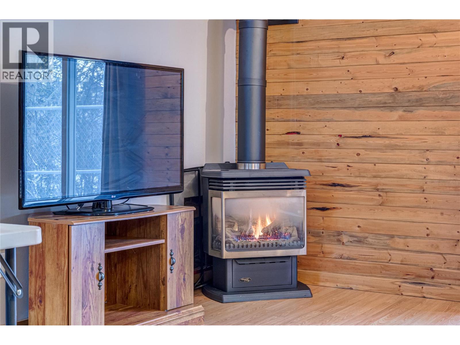 100 Red Cedar Drive Unit# G71, Sparwood, British Columbia  V0B 2G0 - Photo 7 - 10371882