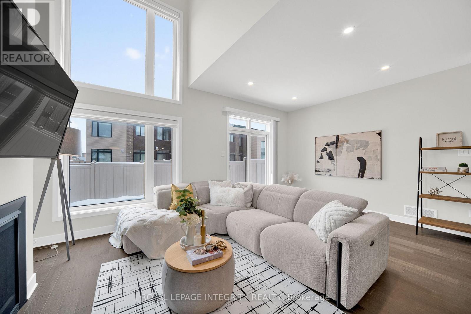 1078 Lunar Glow Crescent, Ottawa, Ontario  K4M 0J8 - Photo 21 - X12674654