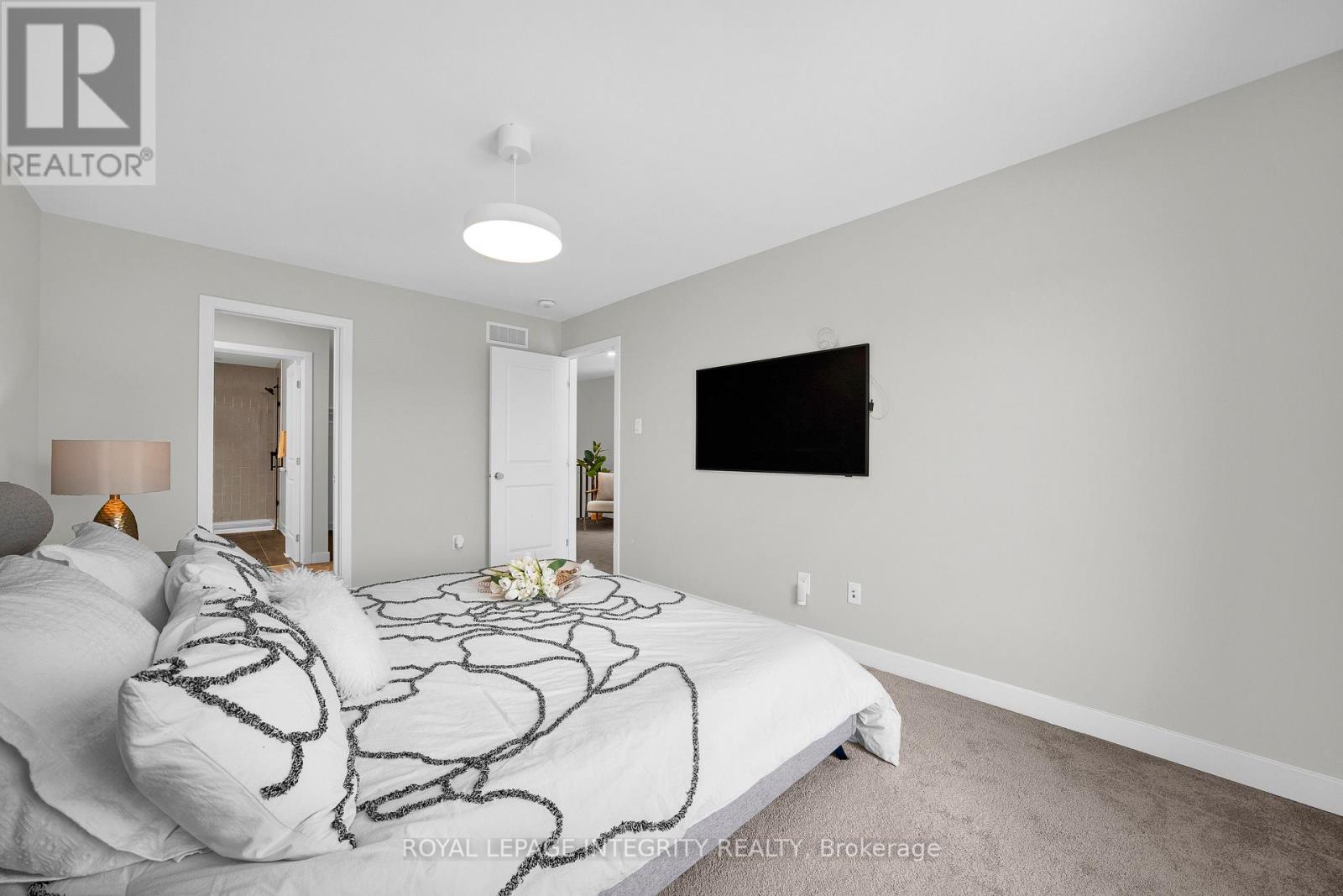 1078 Lunar Glow Crescent, Ottawa, Ontario  K4M 0J8 - Photo 33 - X12674654