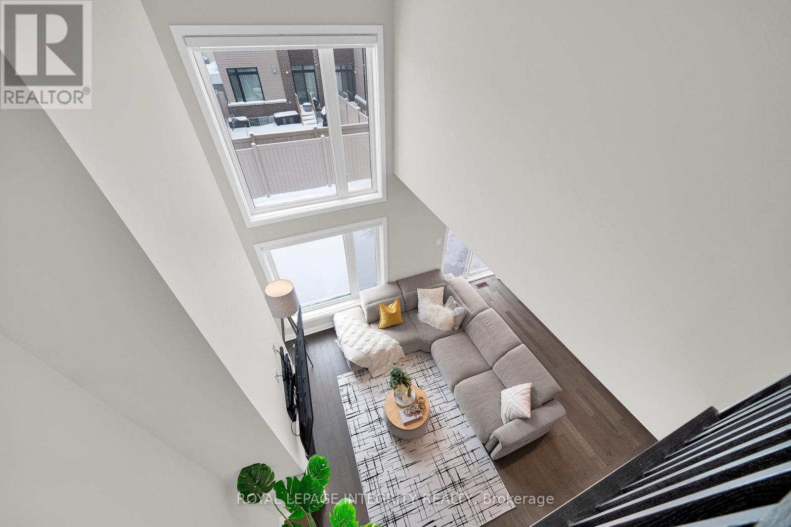 1078 Lunar Glow Crescent, Ottawa, Ontario  K4M 0J8 - Photo 31 - X12674654