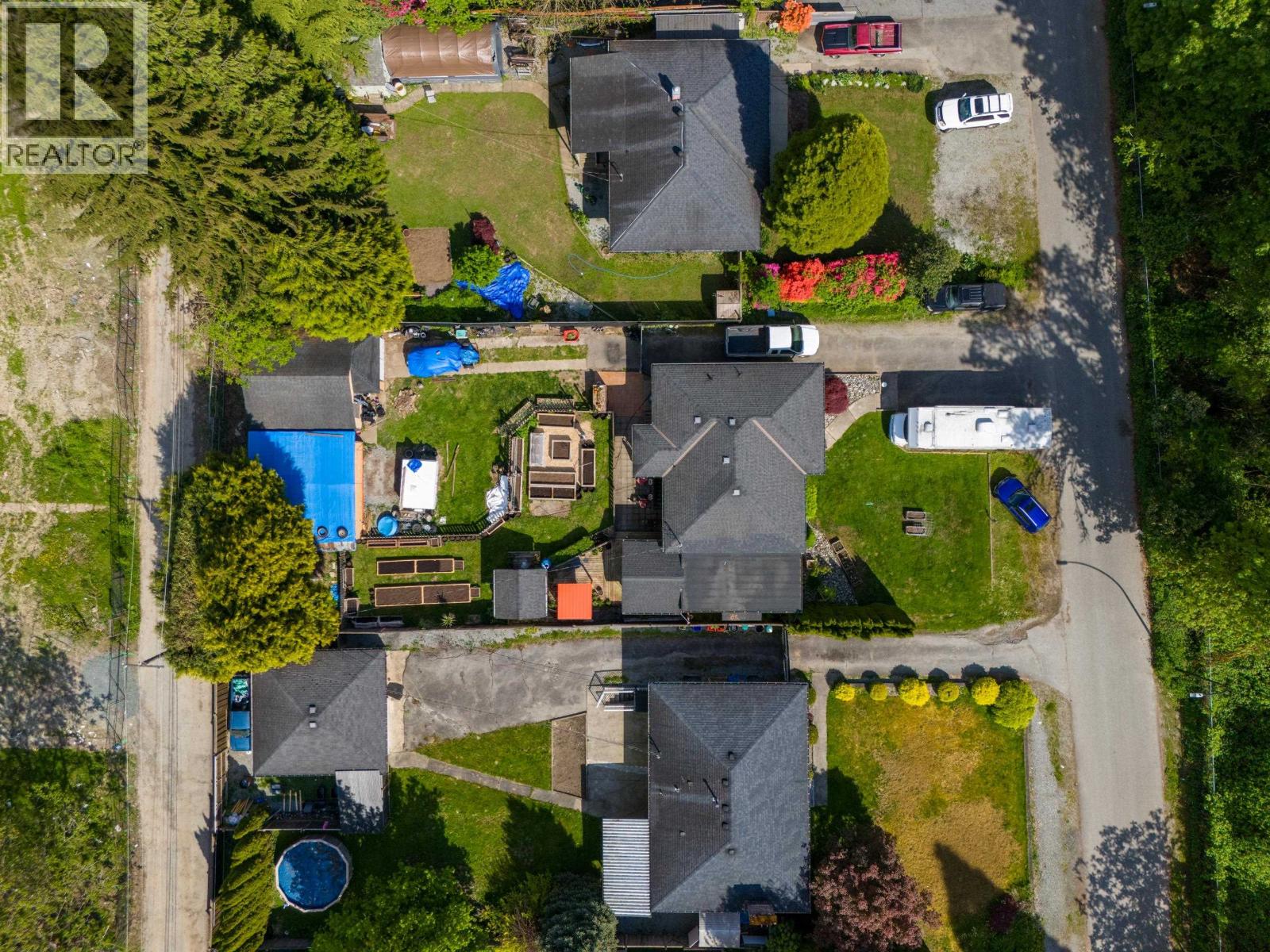 22147 Cliff Avenue, Maple Ridge, British Columbia  V2X 2L4 - Photo 5 - C8069050