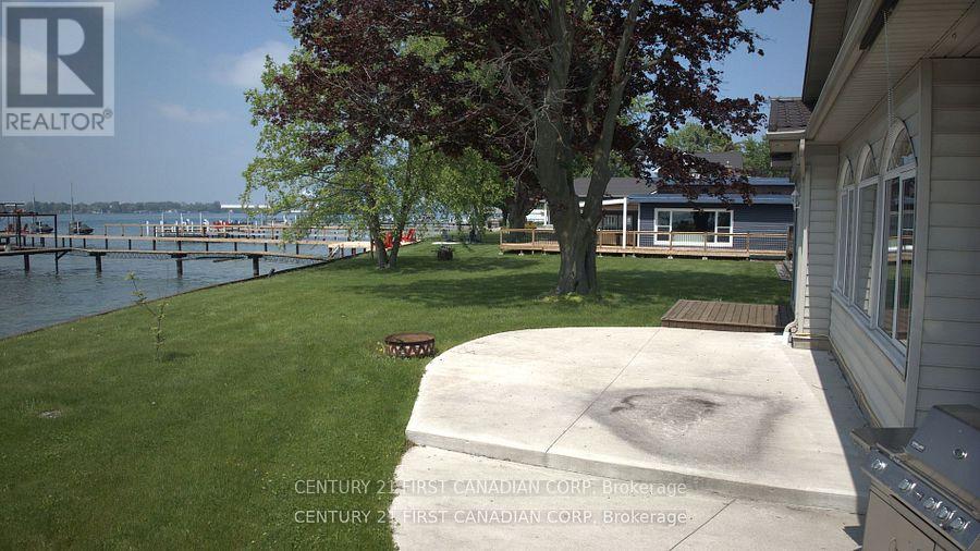 3875 St Clair Parkway, St. Clair, Ontario  N0P 2H0 - Photo 17 - X12677020