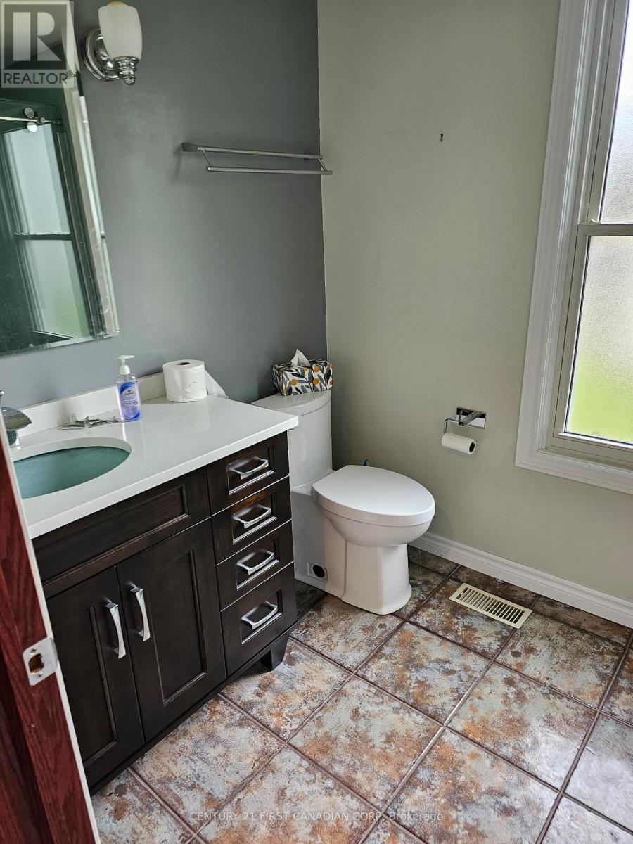 3877 St Clair Parkway, St. Clair, Ontario  N0P 2B0 - Photo 26 - X12677026