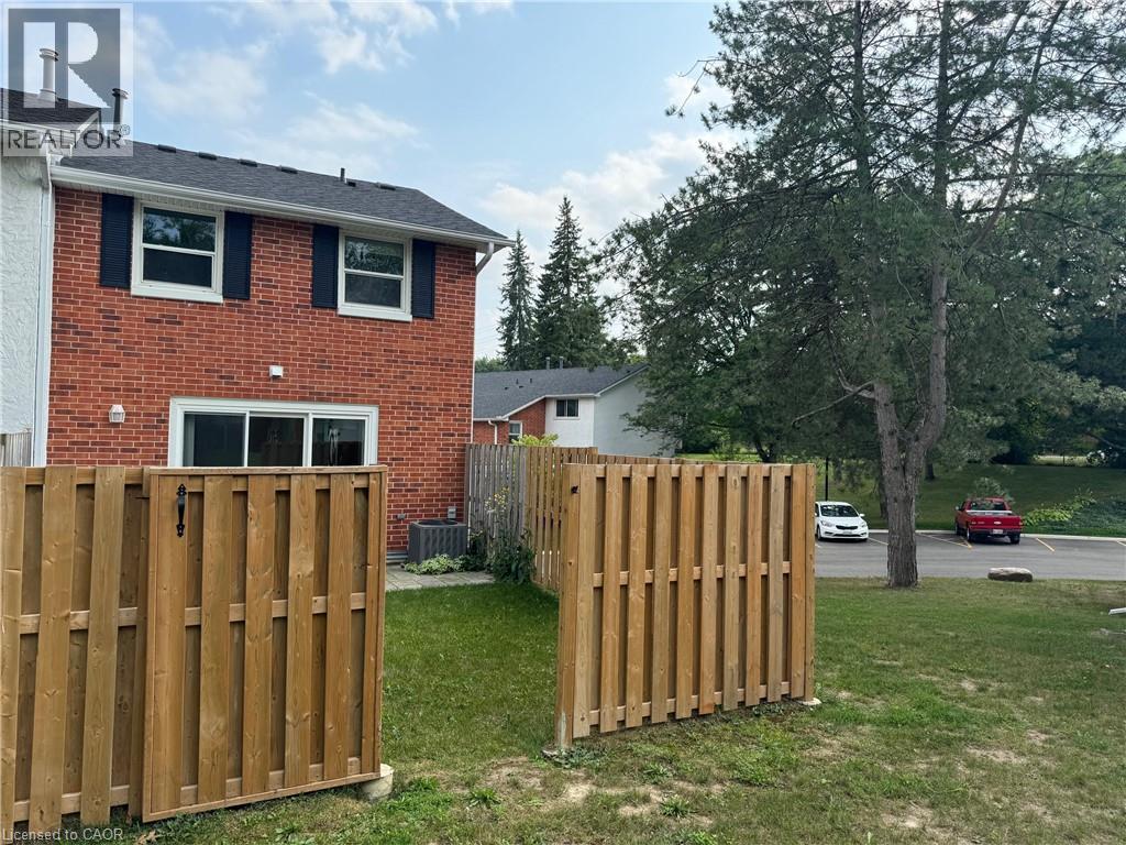 411 Keats Way Unit# 1, Waterloo, Ontario  N2L 5S7 - Photo 7 - 40779368