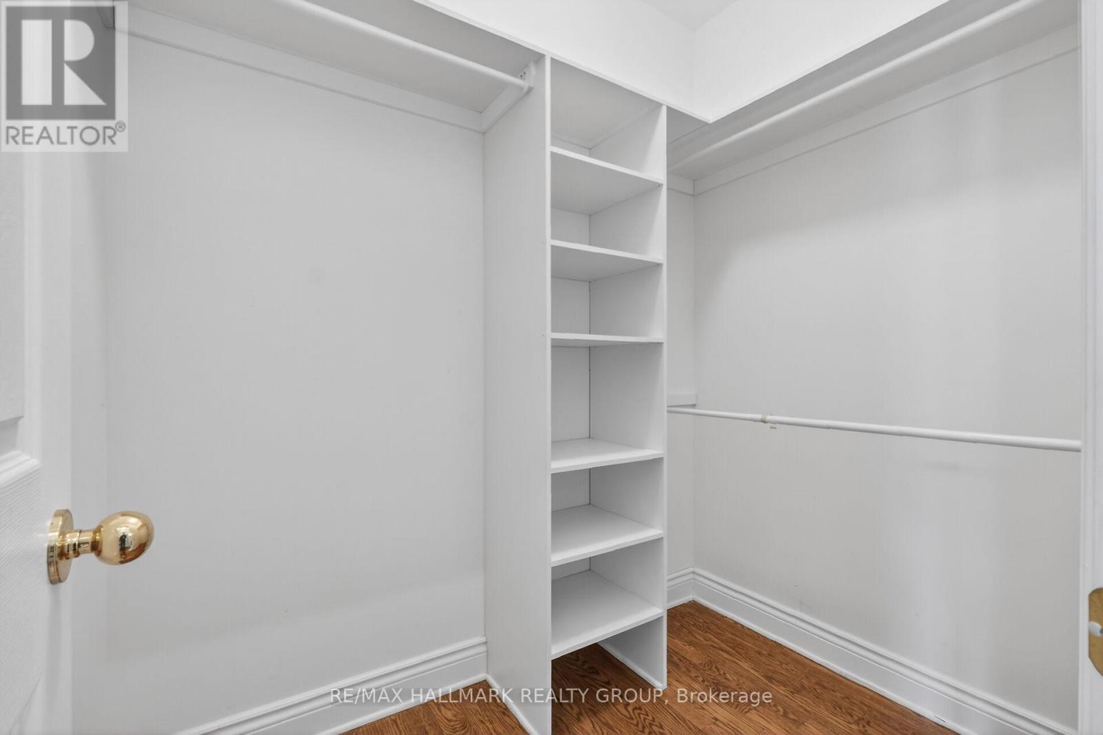 Main Floor - 19 Foulis Crescent, Ottawa, Ontario  K2L 4H2 - Photo 41 - X12676990