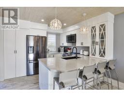 4 TURNER DRIVE, huntsville (chaffey), Ontario