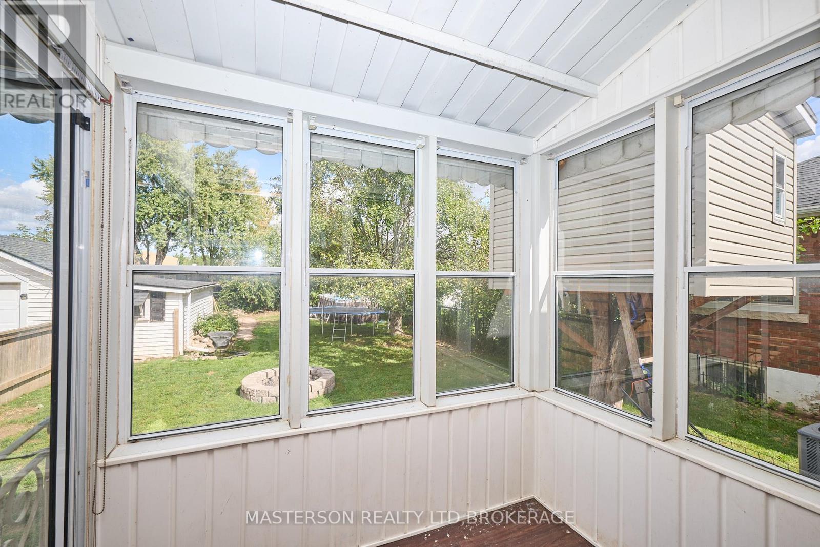 6805 Dunn Street, Niagara Falls, Ontario  L2G 2R3 - Photo 11 - X12677038