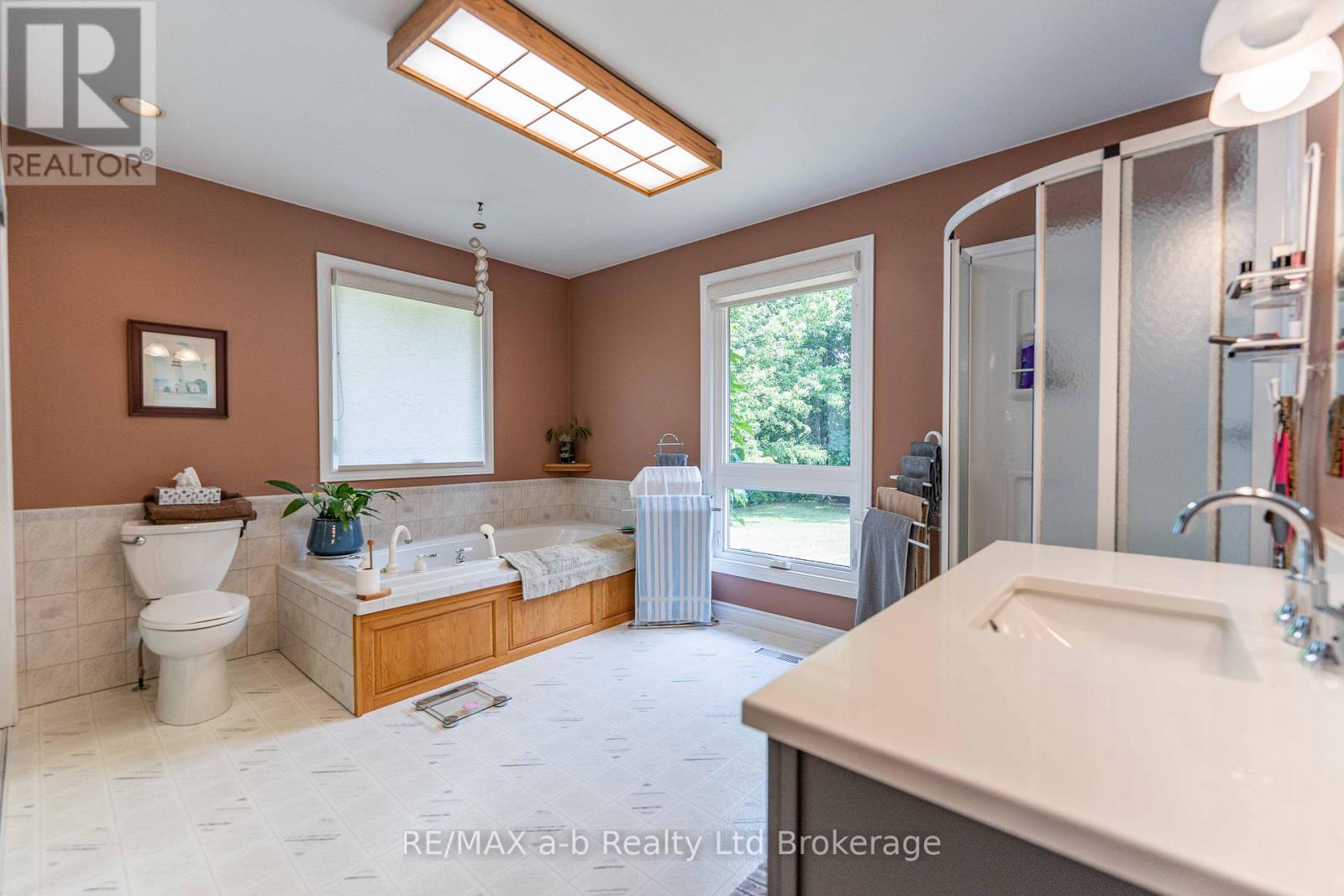 660 Goshen Road, Norfolk, Ontario  N4G 4G7 - Photo 18 - X12677048