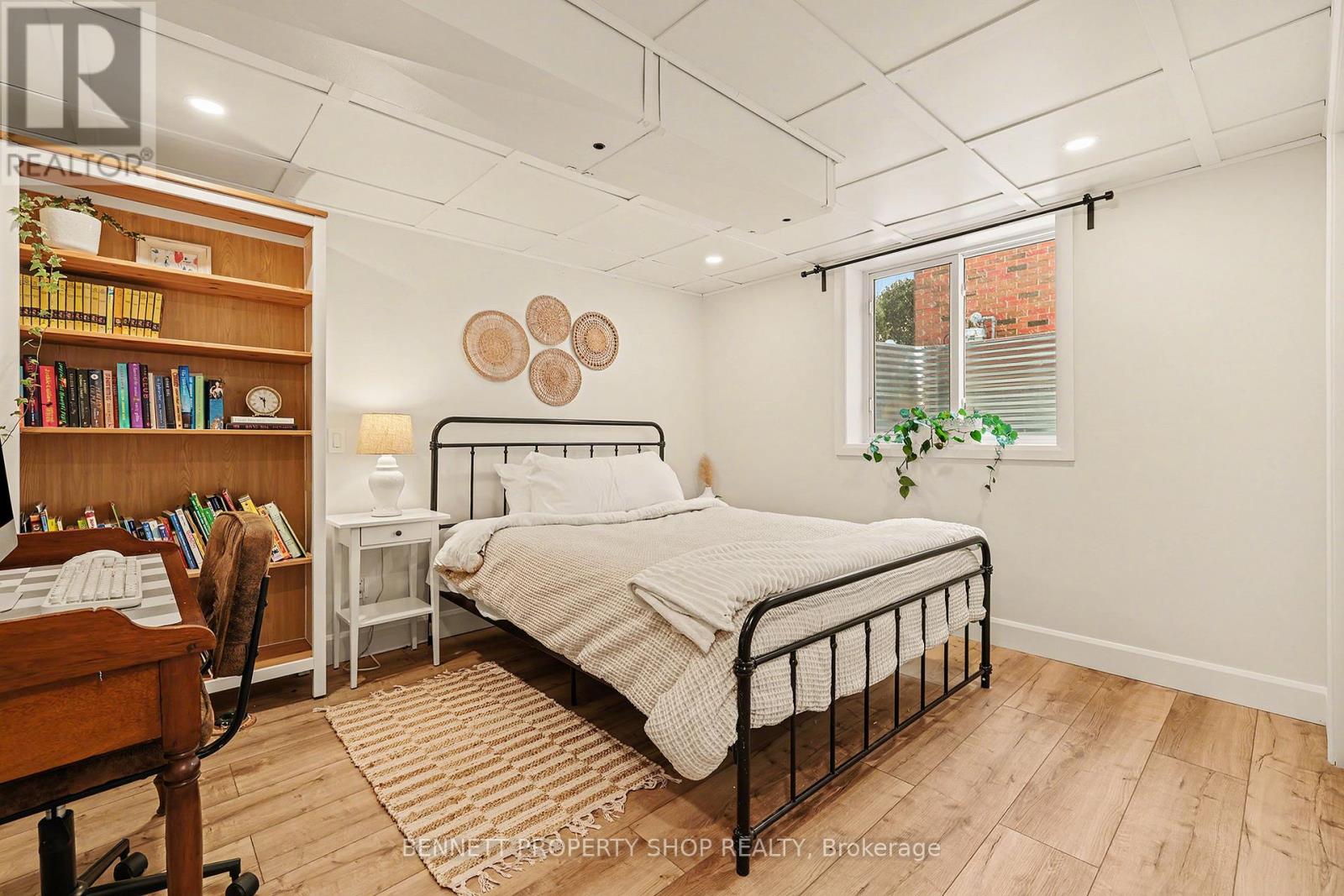 1206 Placid Street, Ottawa, Ontario  K2C 3A6 - Photo 21 - X12663538