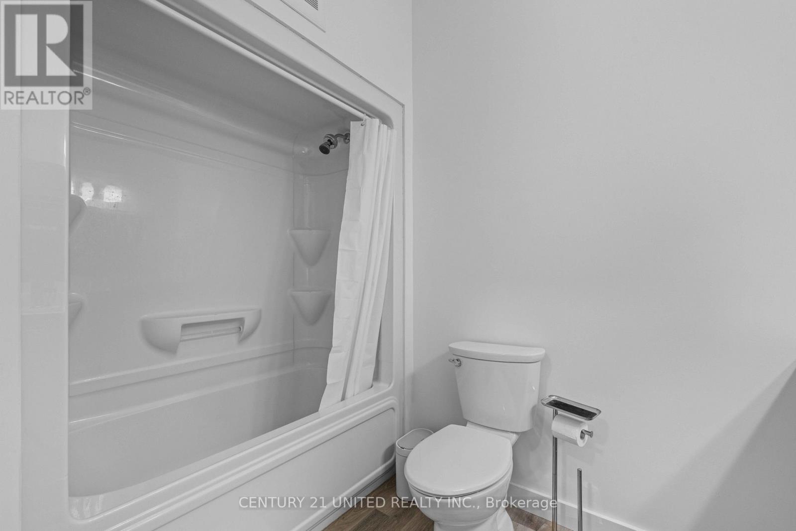 138 Dufferin Street, Peterborough, Ontario  K9H 1N2 - Photo 15 - X12676910