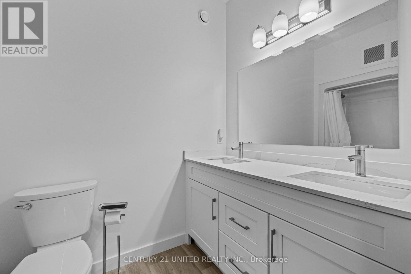 138 Dufferin Street, Peterborough, Ontario  K9H 1N2 - Photo 17 - X12676910