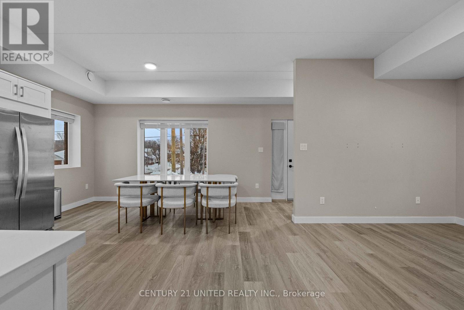 138 Dufferin Street, Peterborough, Ontario  K9H 1N2 - Photo 2 - X12676910