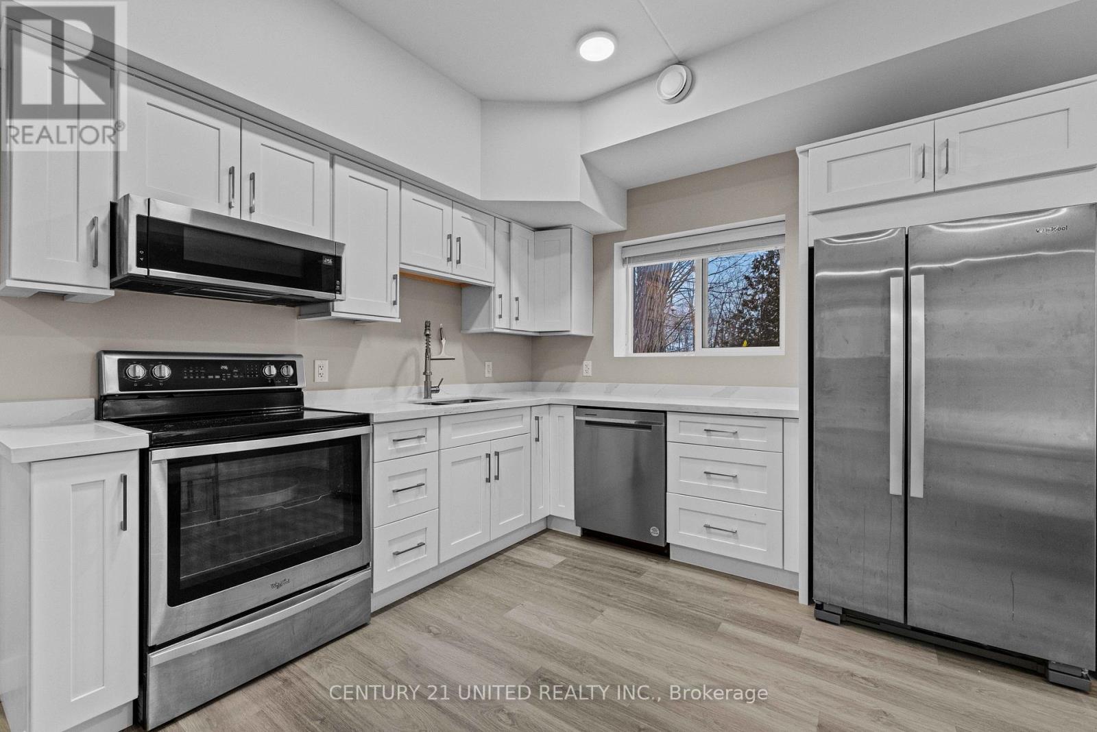 138 Dufferin Street, Peterborough, Ontario  K9H 1N2 - Photo 5 - X12676910