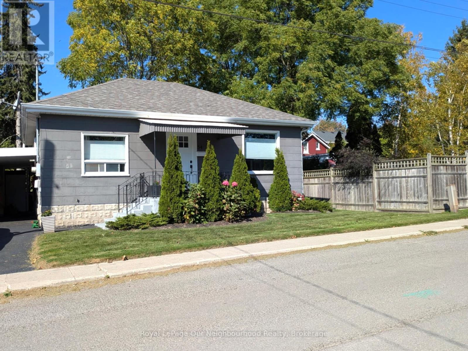 54 Young Street, Port Hope, Ontario  L1A 1M6 - Photo 1 - X12676926