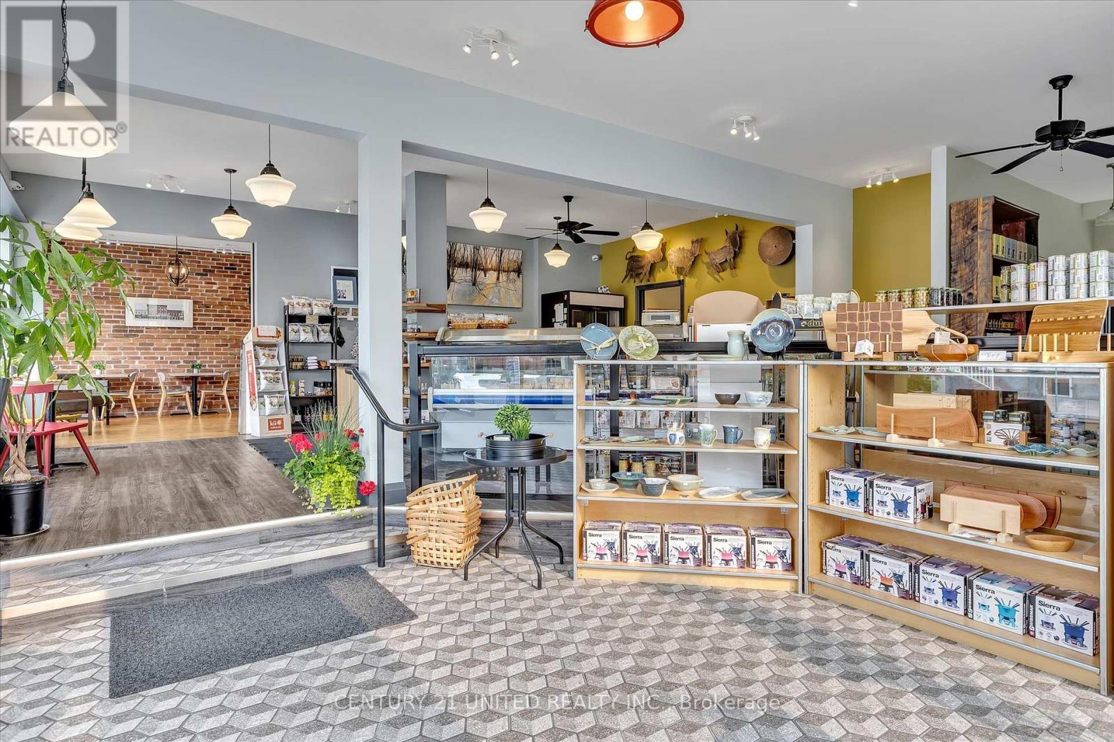 330-334 Charlotte Street W, Peterborough, Ontario  K9J 2V9 - Photo 13 - X12676944