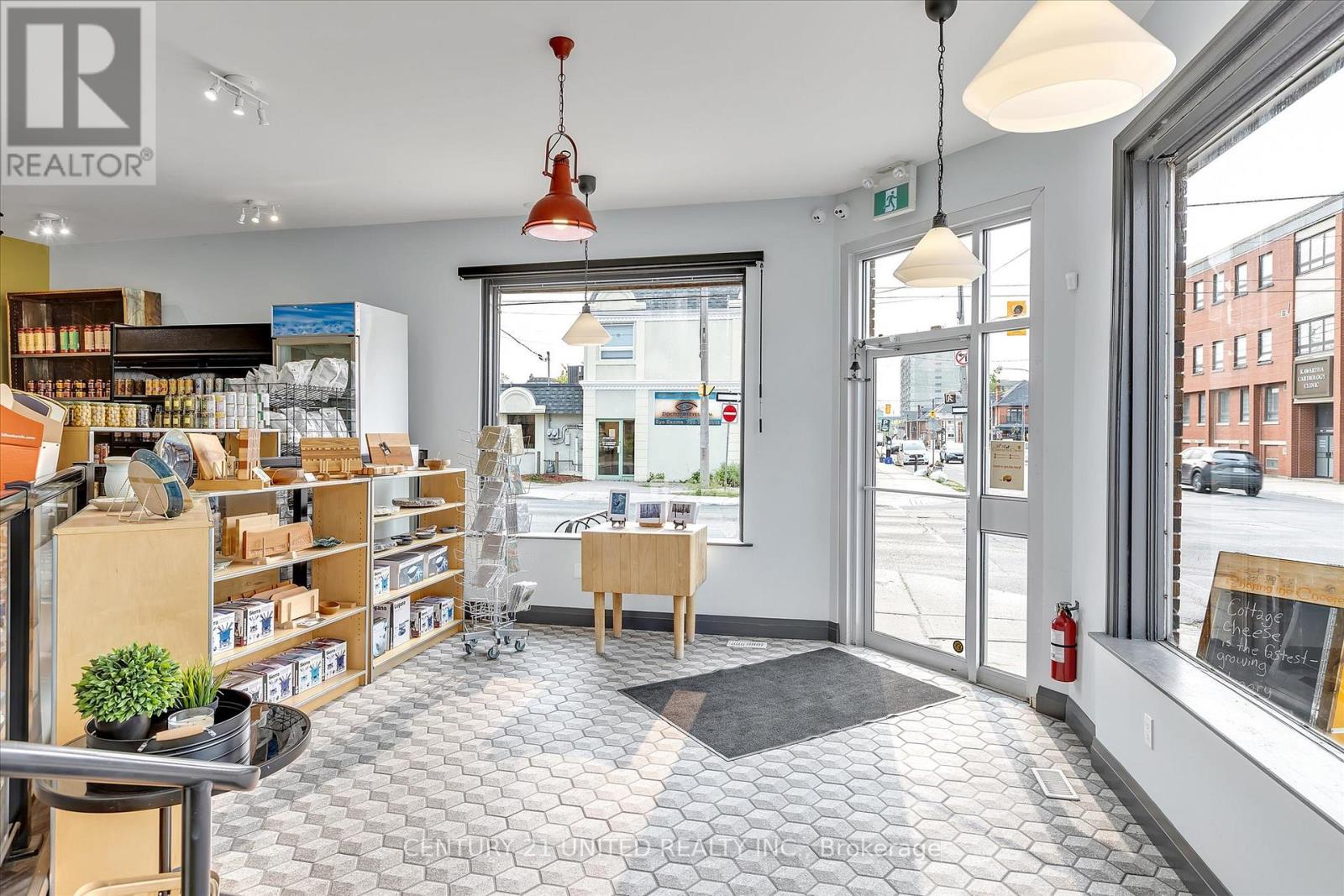 330-334 Charlotte Street W, Peterborough, Ontario  K9J 2V9 - Photo 20 - X12676944