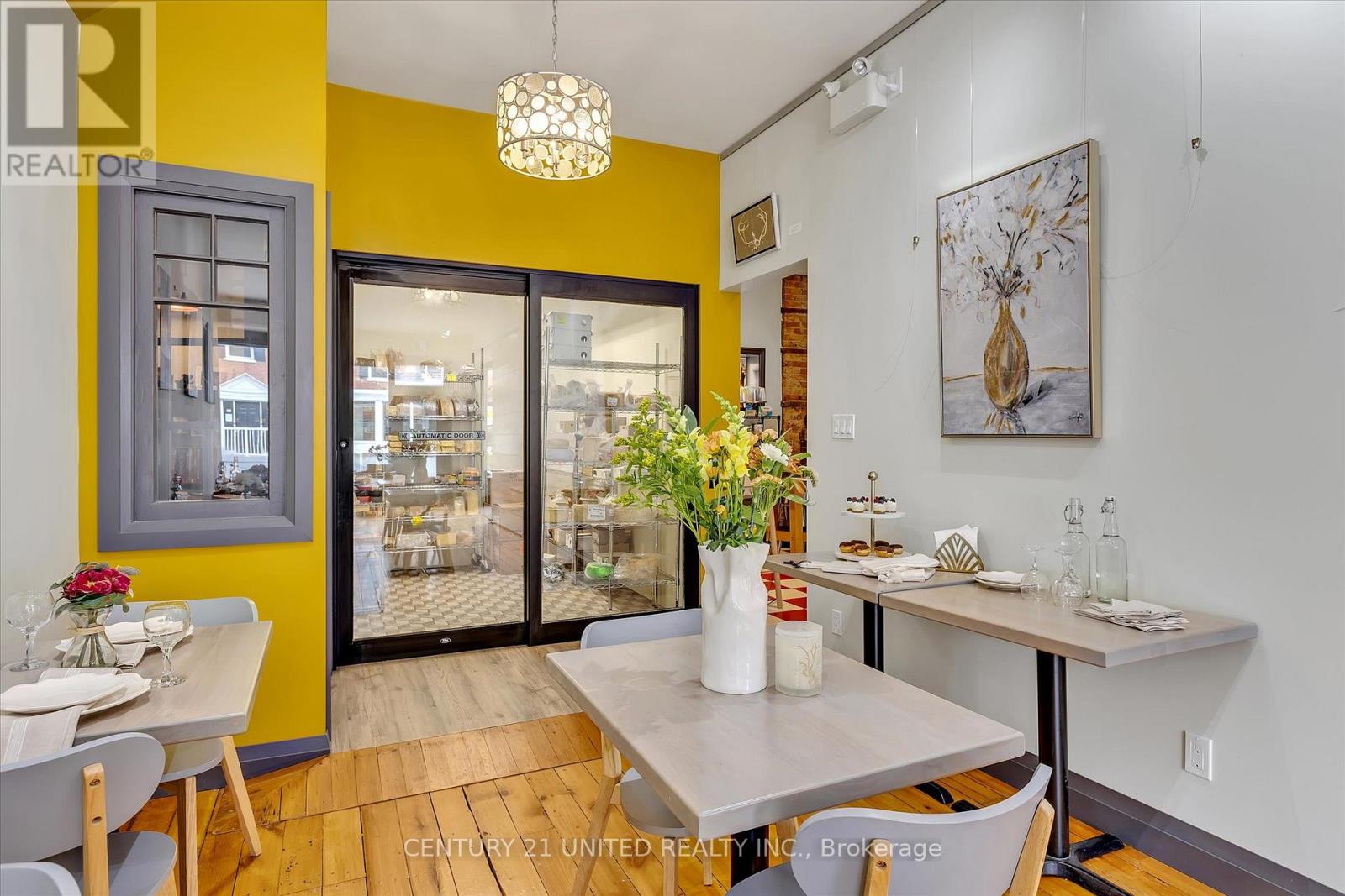 330-334 Charlotte Street W, Peterborough, Ontario  K9J 2V9 - Photo 32 - X12676944