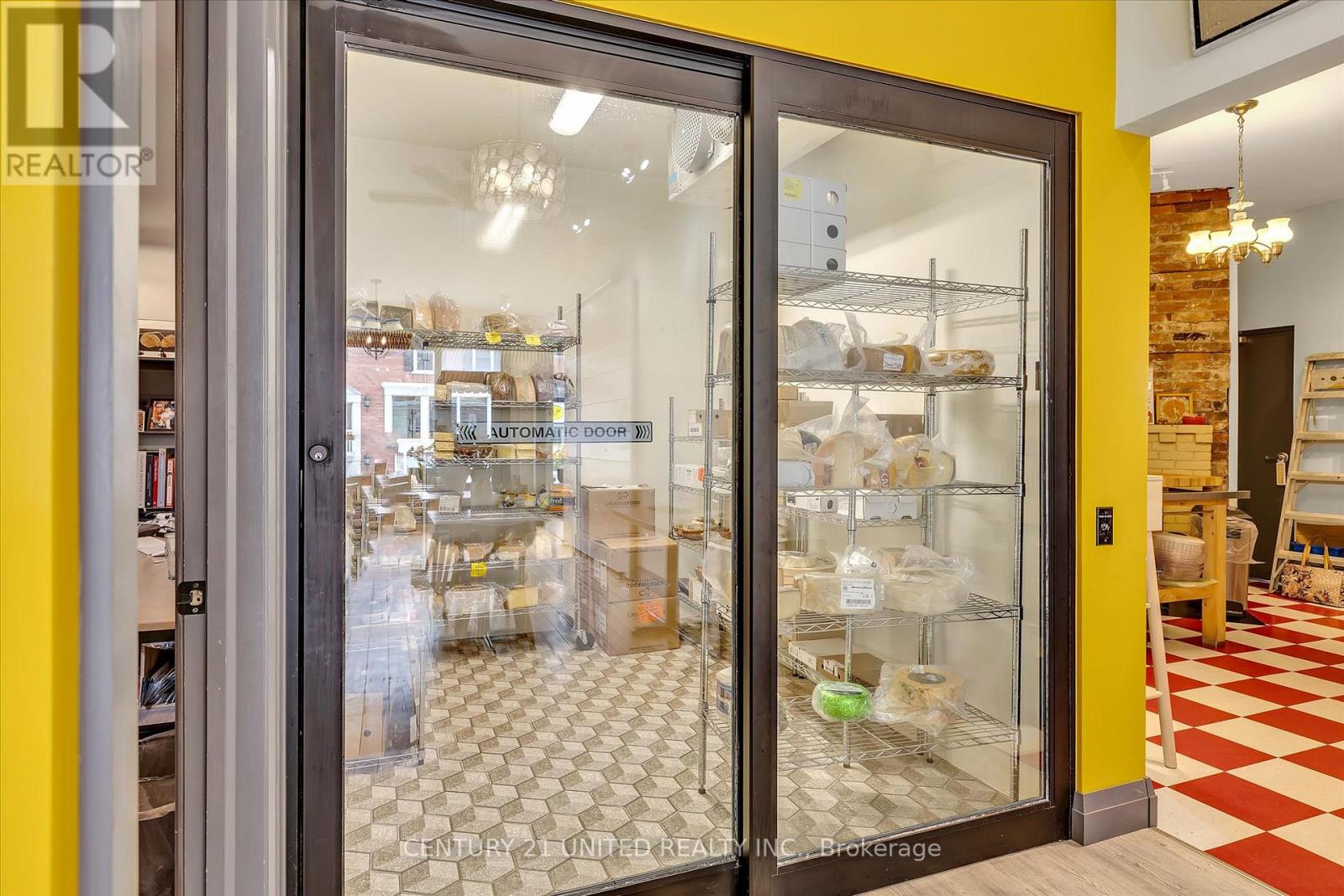 330-334 Charlotte Street W, Peterborough, Ontario  K9J 2V9 - Photo 34 - X12676944