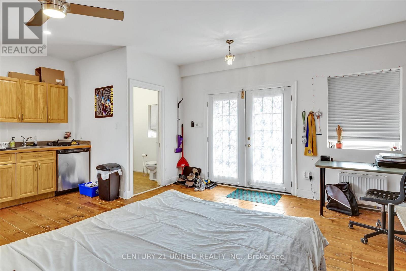 330-334 Charlotte Street W, Peterborough, Ontario  K9J 2V9 - Photo 45 - X12676944