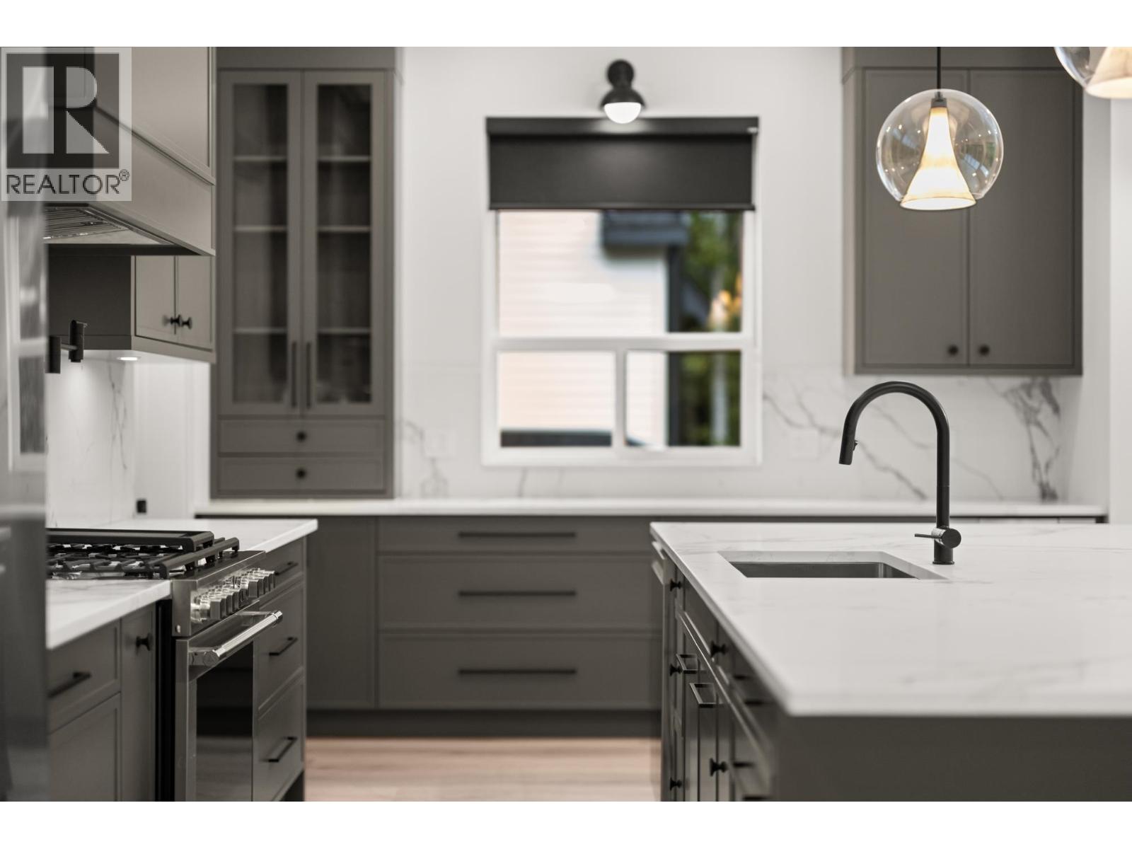 12868 Sheldrake Court, Maple Ridge, British Columbia  V4R 2R7 - Photo 13 - R3064836