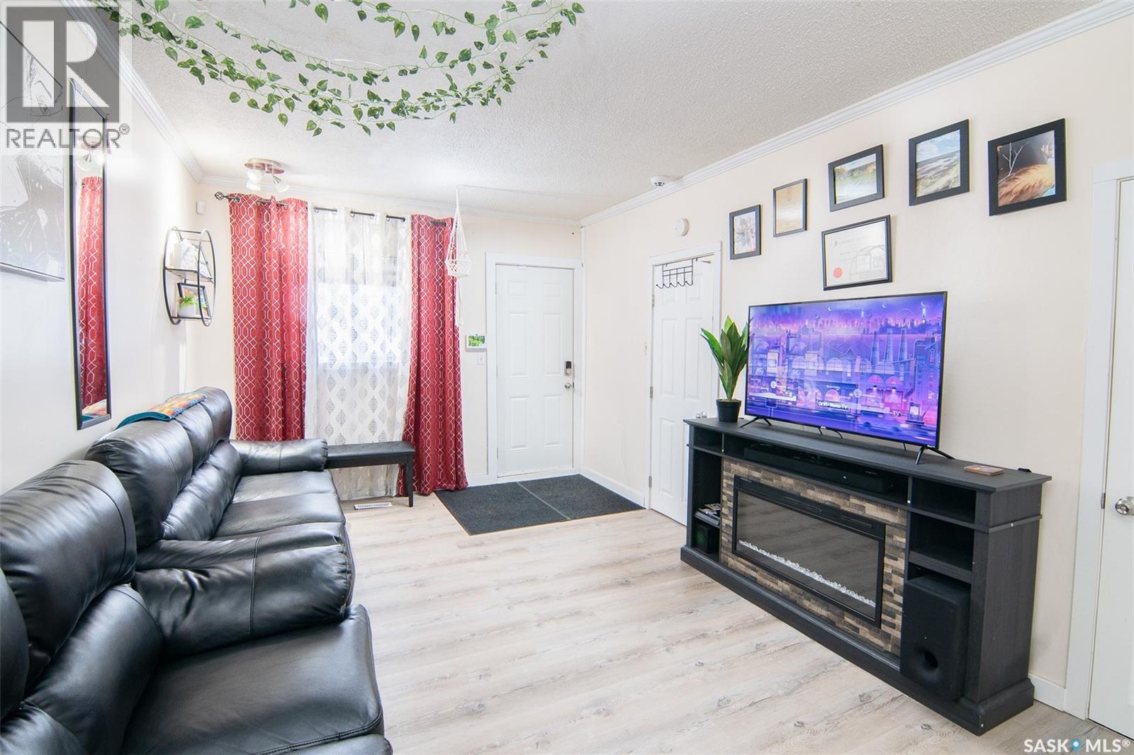 625 7th Street E, Prince Albert, Saskatchewan  S6V 0S7 - Photo 6 - SK024969