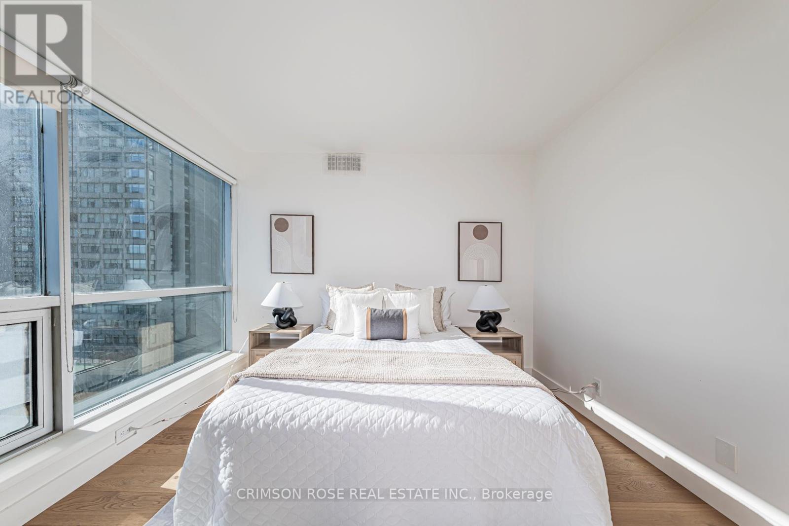1107 - 10 Queens Quay W, Toronto, Ontario  M5J 2R9 - Photo 10 - C12676940