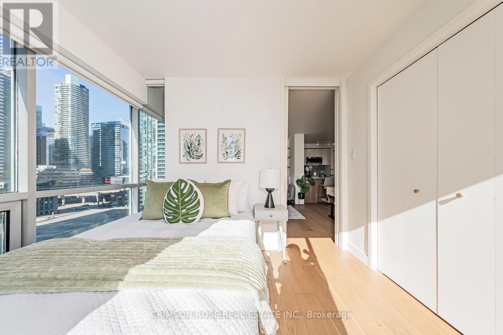 1107 - 10 Queens Quay W, Toronto, Ontario  M5J 2R9 - Photo 8 - C12676940