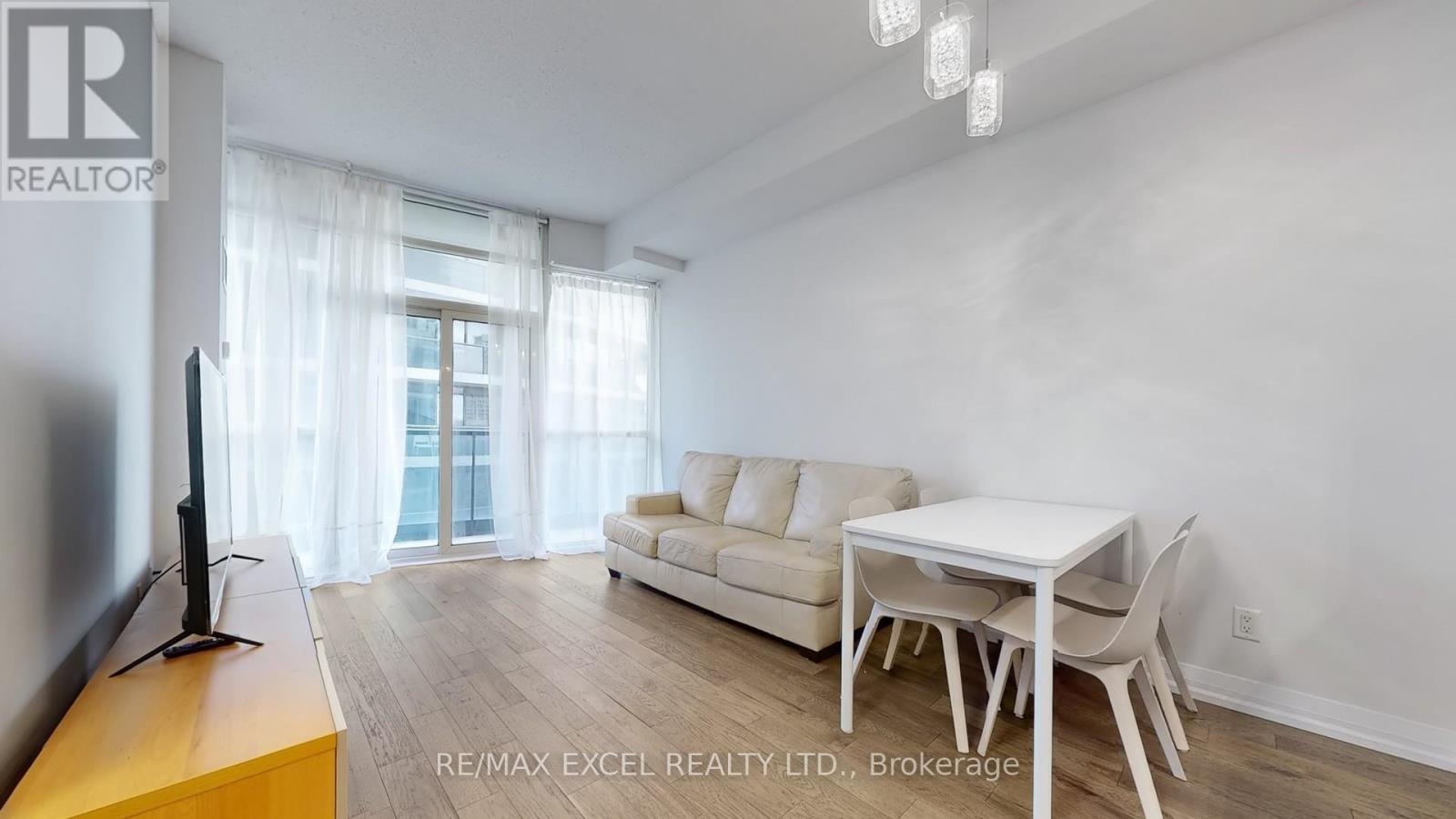 1906 - 21 Carlton Street, Toronto, Ontario  M5B 1L3 - Photo 10 - C12676986