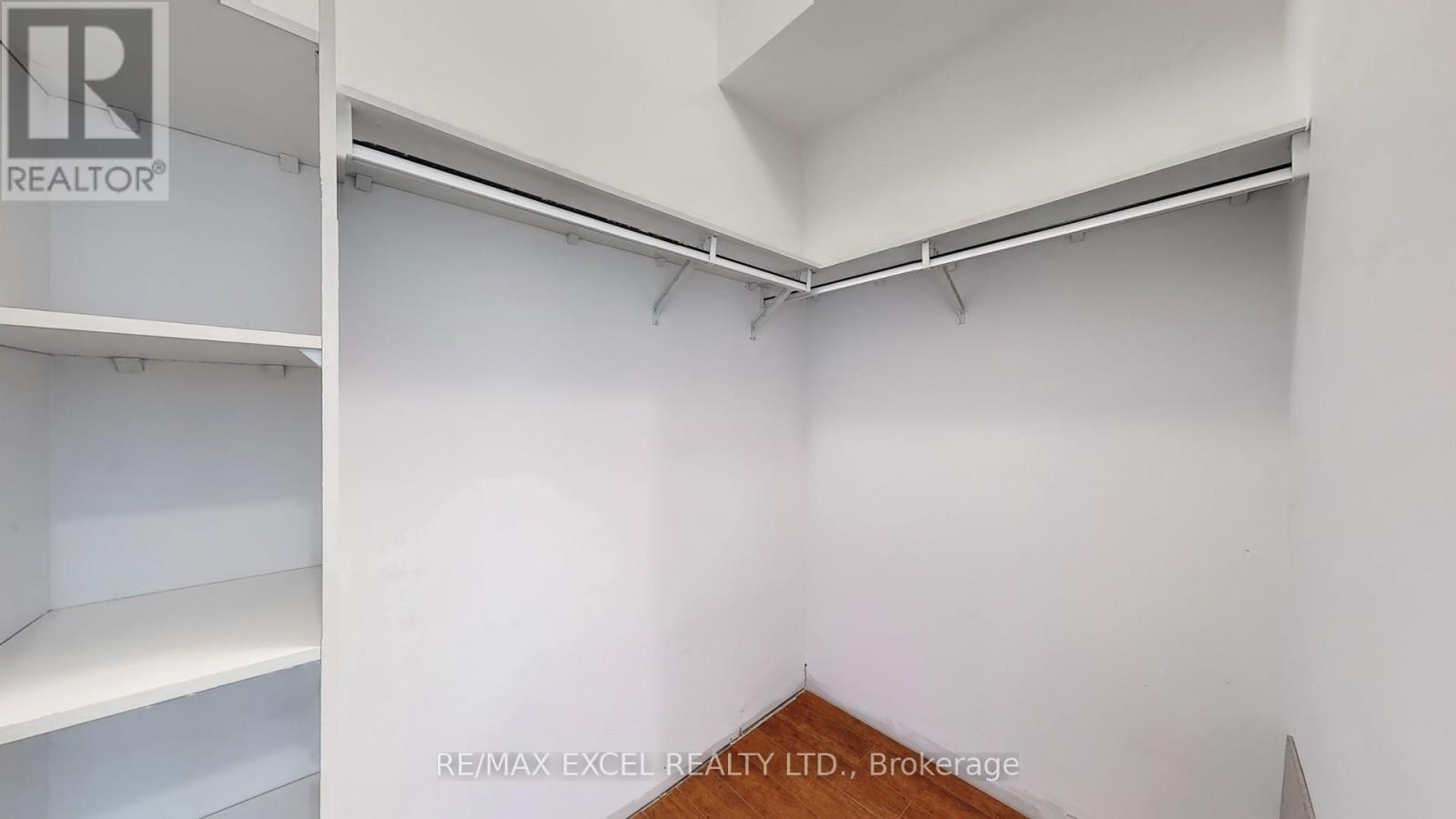 1906 - 21 Carlton Street, Toronto, Ontario  M5B 1L3 - Photo 20 - C12676986