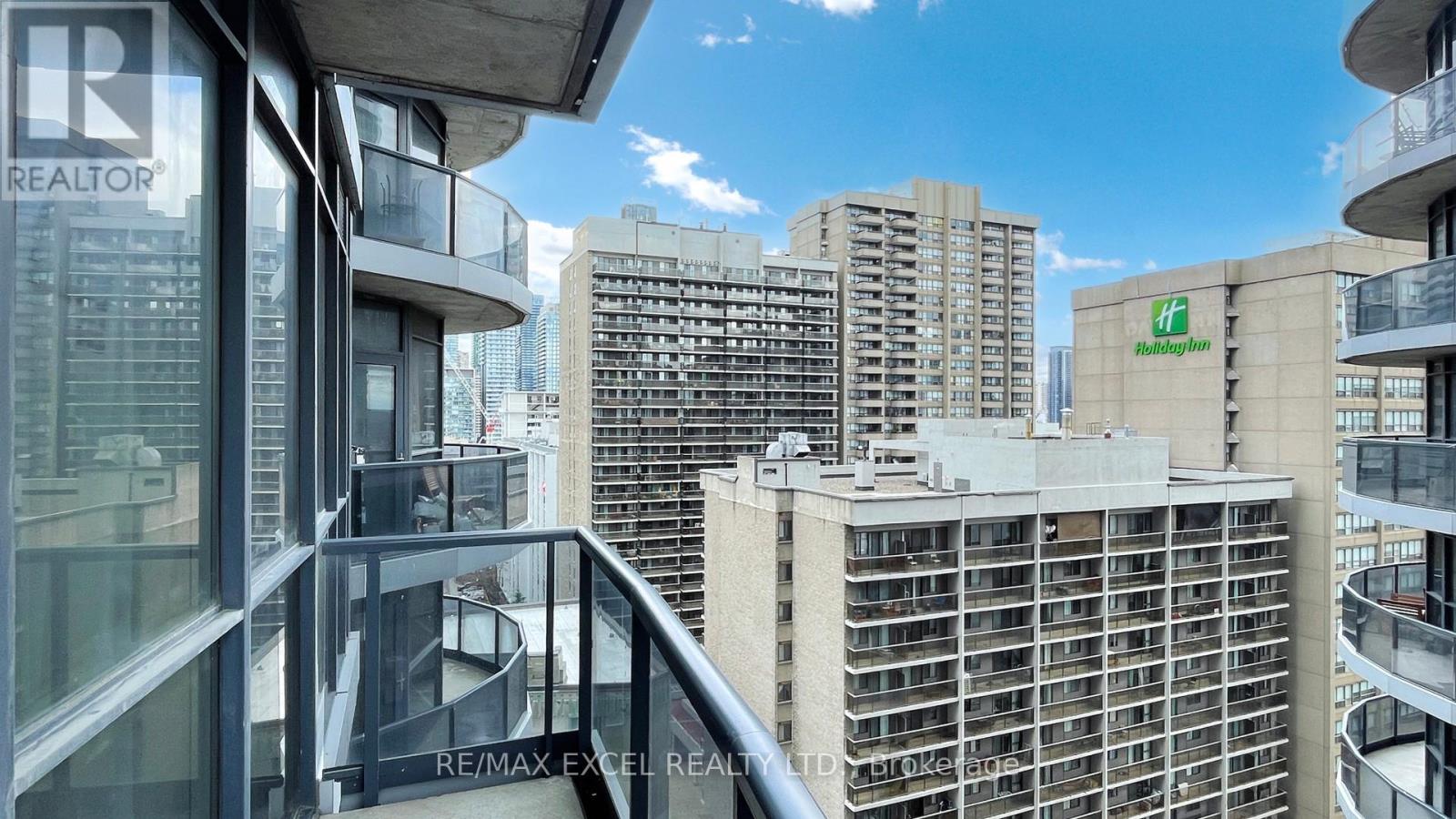 1906 - 21 Carlton Street, Toronto, Ontario  M5B 1L3 - Photo 26 - C12676986