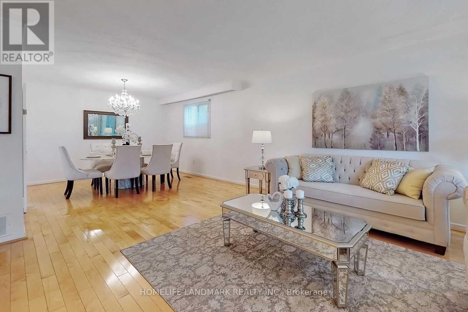 117 Clansman Boulevard, Toronto (Hillcrest Village), Ontario  M2H 1Y2 - Photo 2 - C12677050