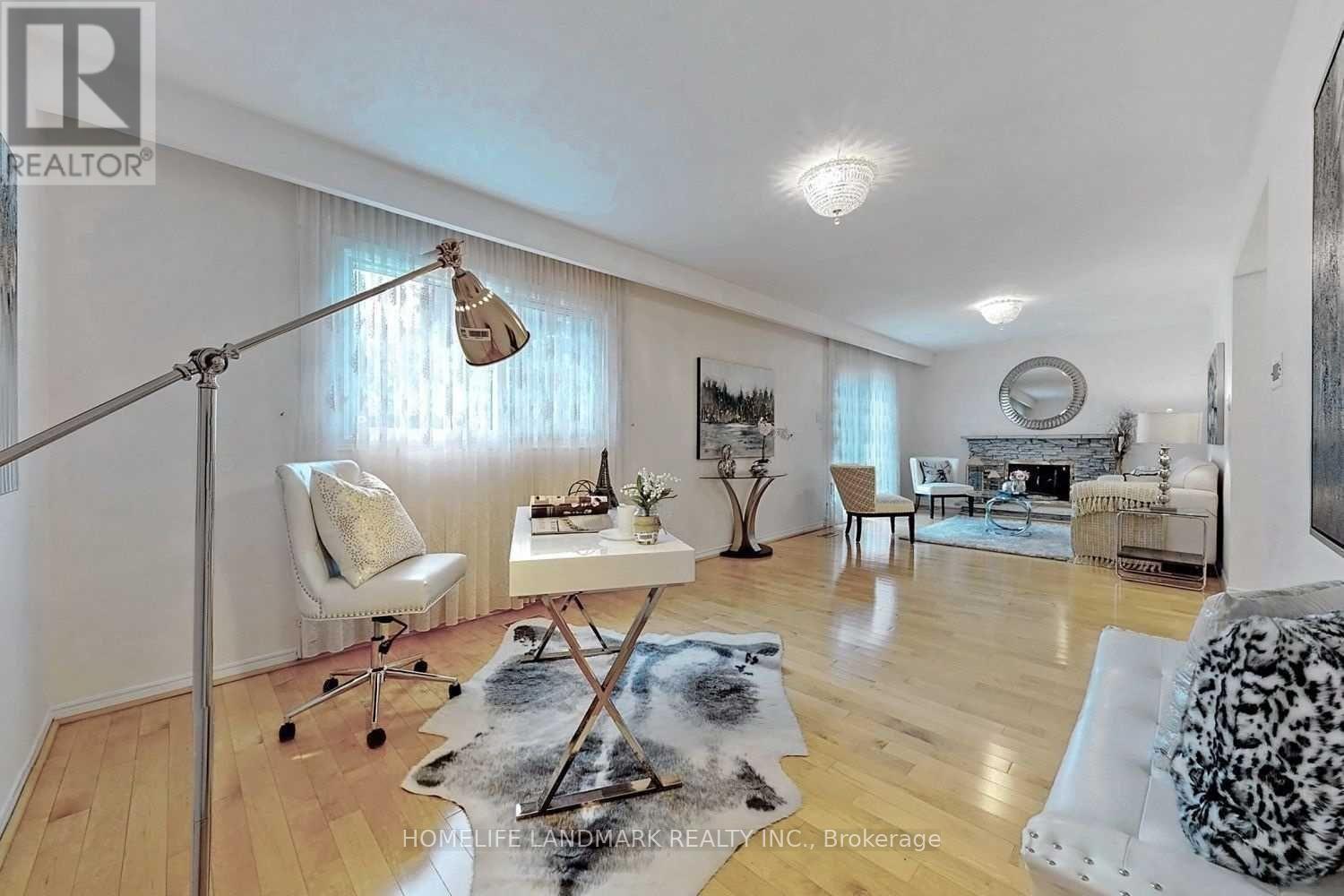 117 Clansman Boulevard, Toronto (Hillcrest Village), Ontario  M2H 1Y2 - Photo 8 - C12677050