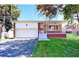 117 CLANSMAN BOULEVARD, Toronto, Ontario