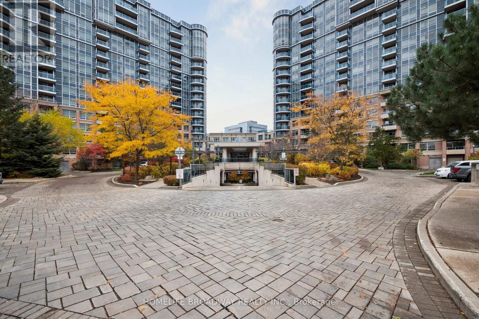 253 - 23 Cox Boulevard, Markham, Ontario  L3R 4G1 - Photo 2 - N12676844