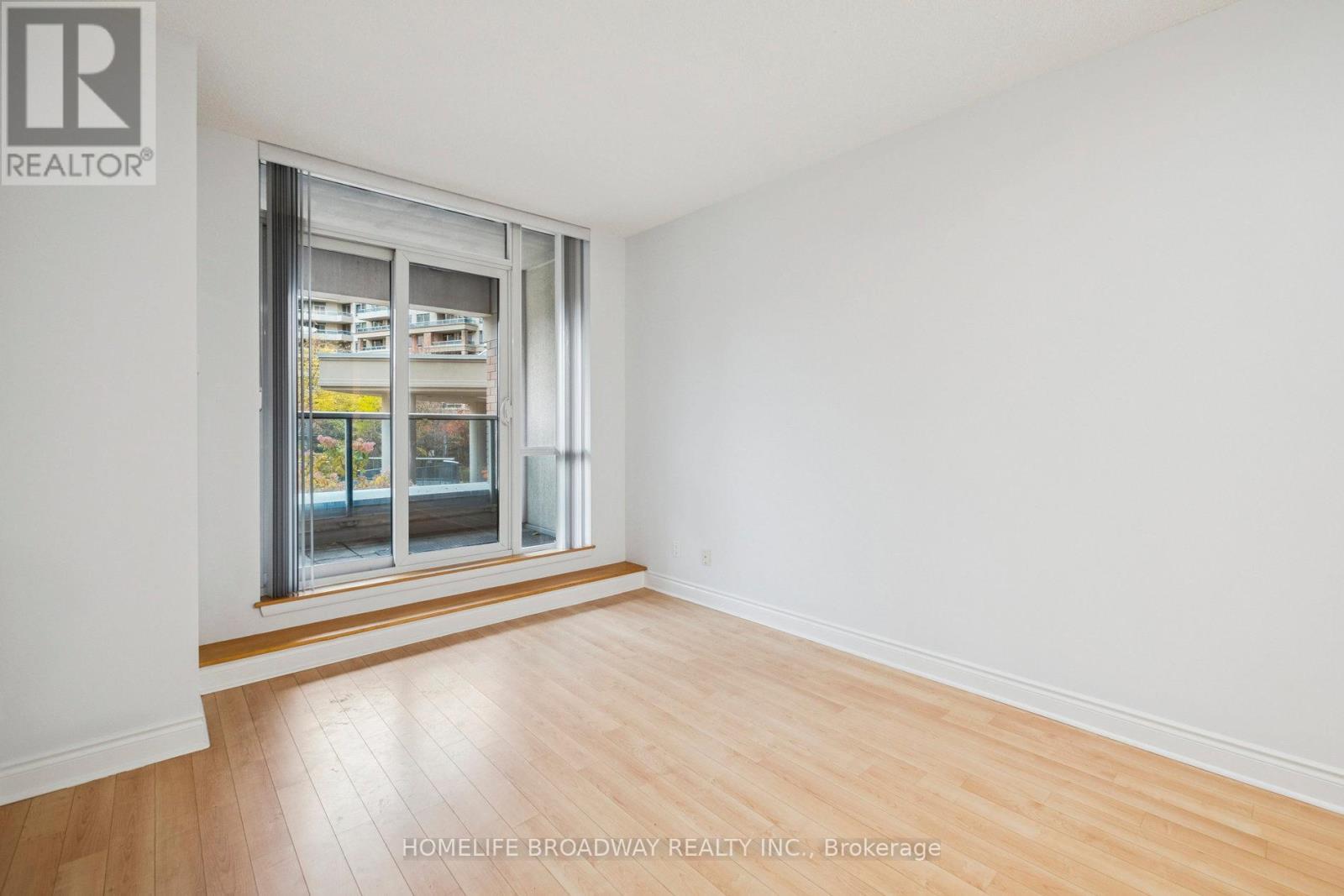 253 - 23 Cox Boulevard, Markham, Ontario  L3R 4G1 - Photo 7 - N12676844