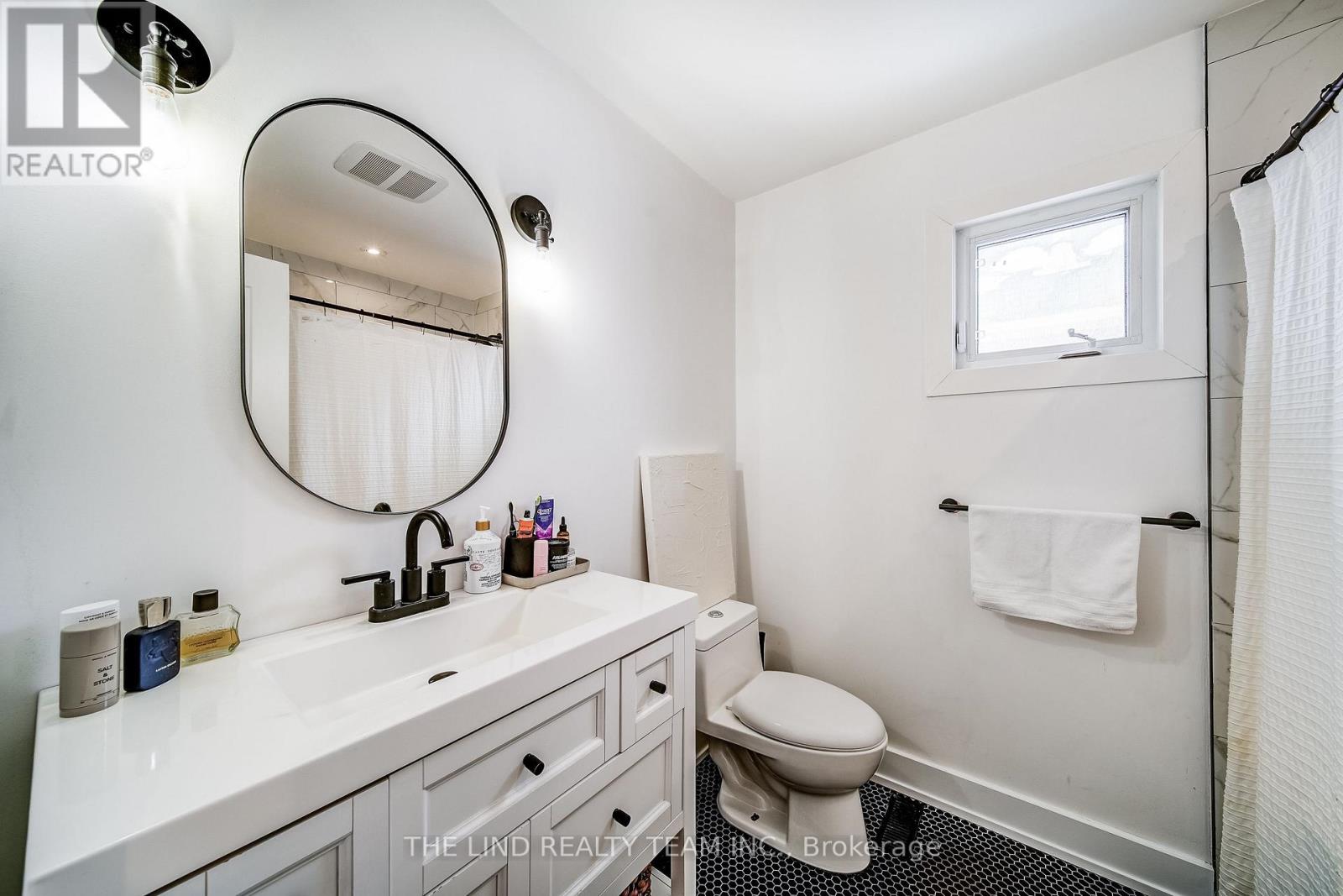 158 Dawlish Avenue, Aurora, Ontario  L4G 6R2 - Photo 26 - N12676906