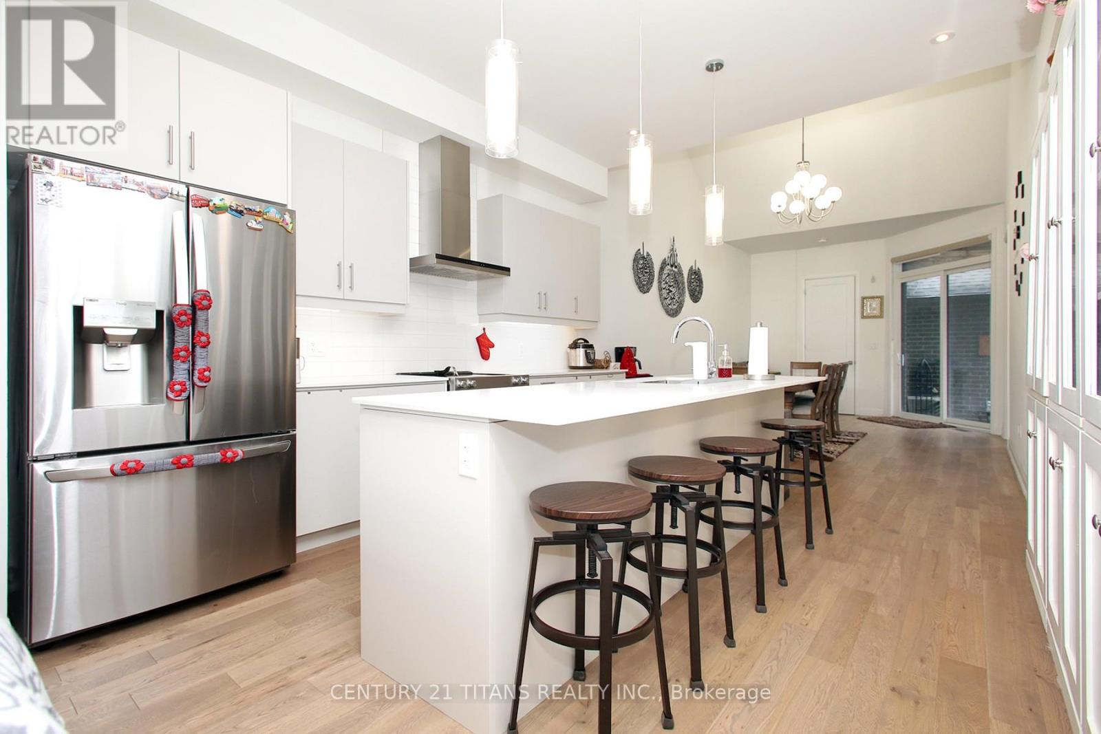 18 Vern Robertson Gate, Uxbridge, Ontario  L9P 0R9 - Photo 13 - N12677060