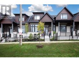 18 VERN ROBERTSON GATE, Uxbridge, Ontario