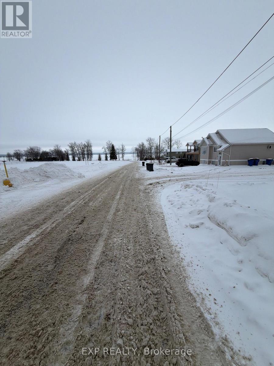 22 Beach Boulevard, Temiskaming Shores, Ontario  P0J 1P0 - Photo 5 - T12676946