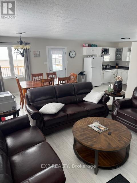 22 Beach Boulevard, Temiskaming Shores, Ontario  P0J 1P0 - Photo 6 - T12676946