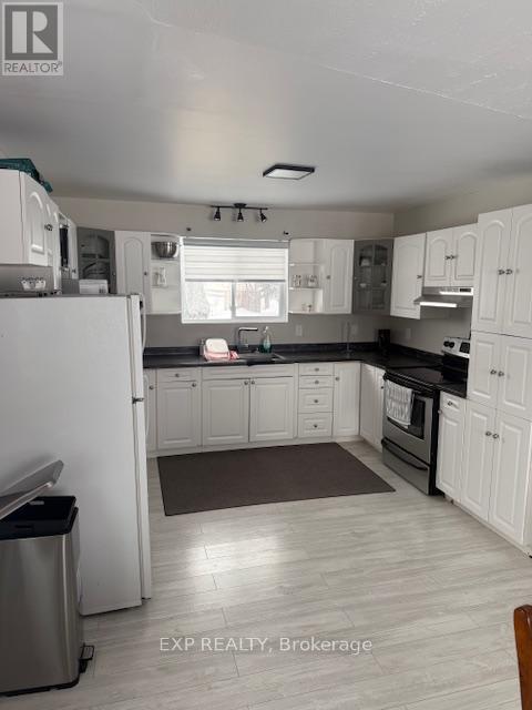 22 Beach Boulevard, Temiskaming Shores, Ontario  P0J 1P0 - Photo 8 - T12676946