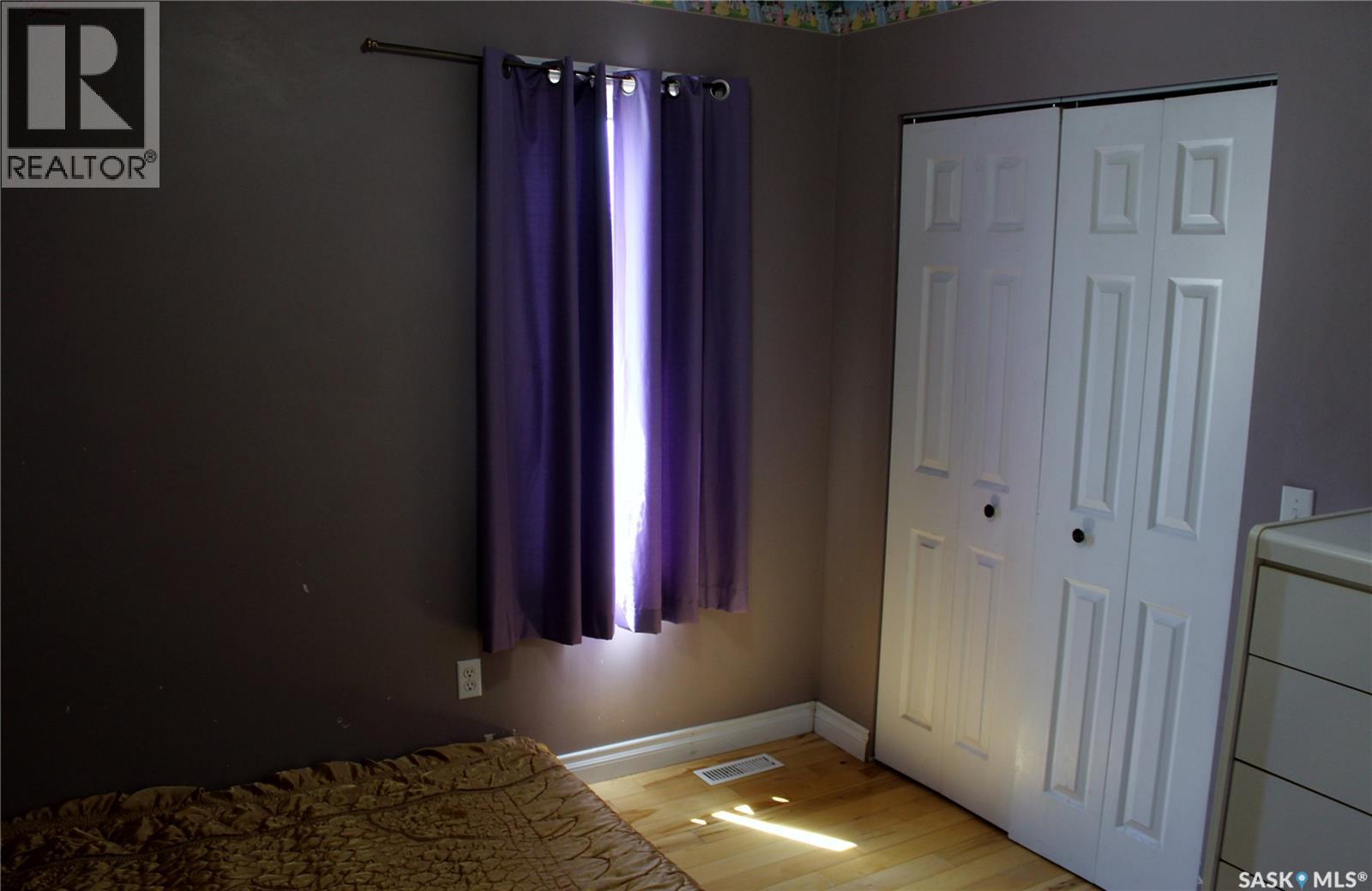 3 2nd Avenue Se, Weyburn, Saskatchewan  S4H 1W7 - Photo 26 - SK026450