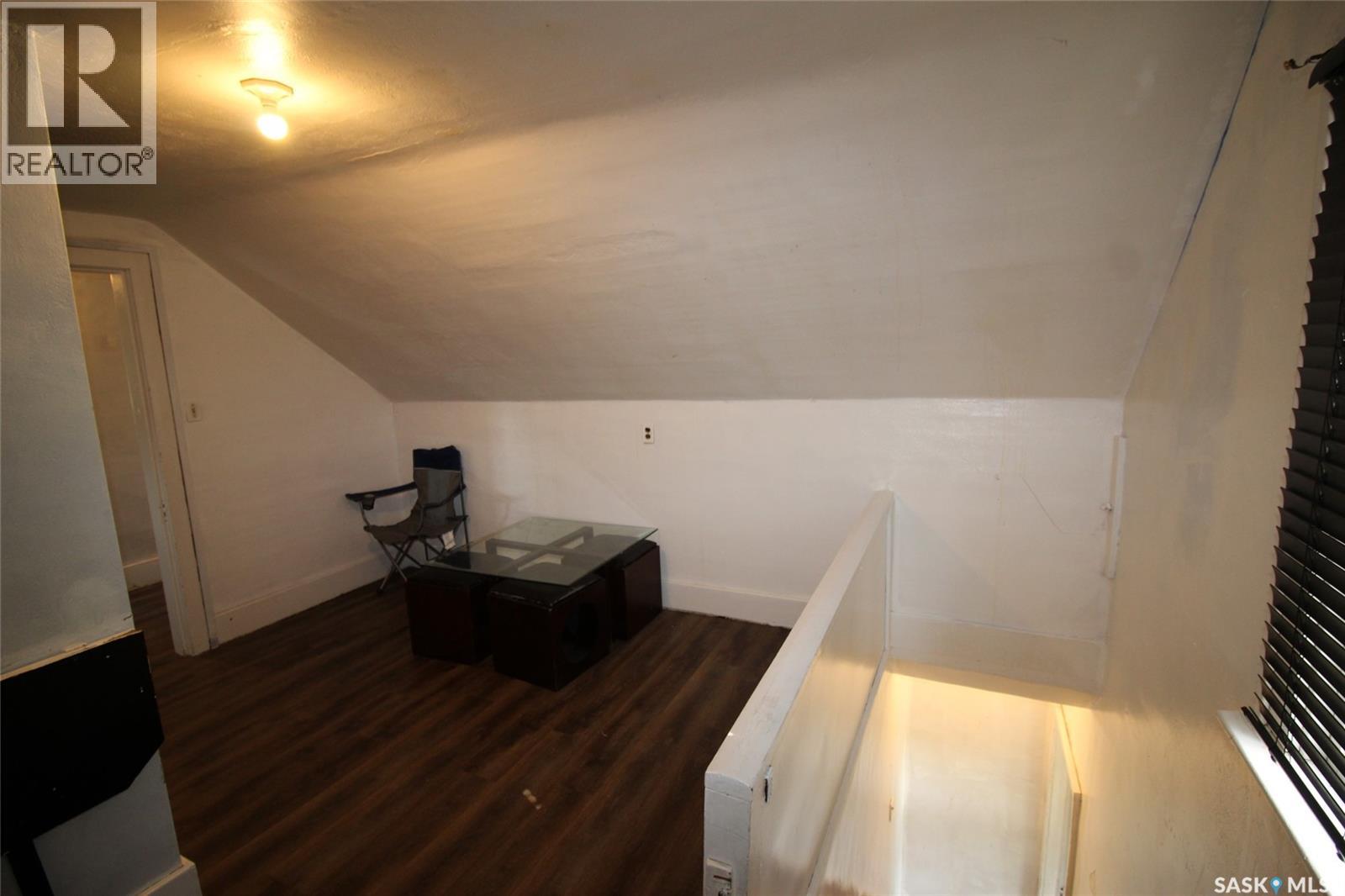 564 1st Street W, Shaunavon, Saskatchewan  S0N 2M0 - Photo 18 - SK026403