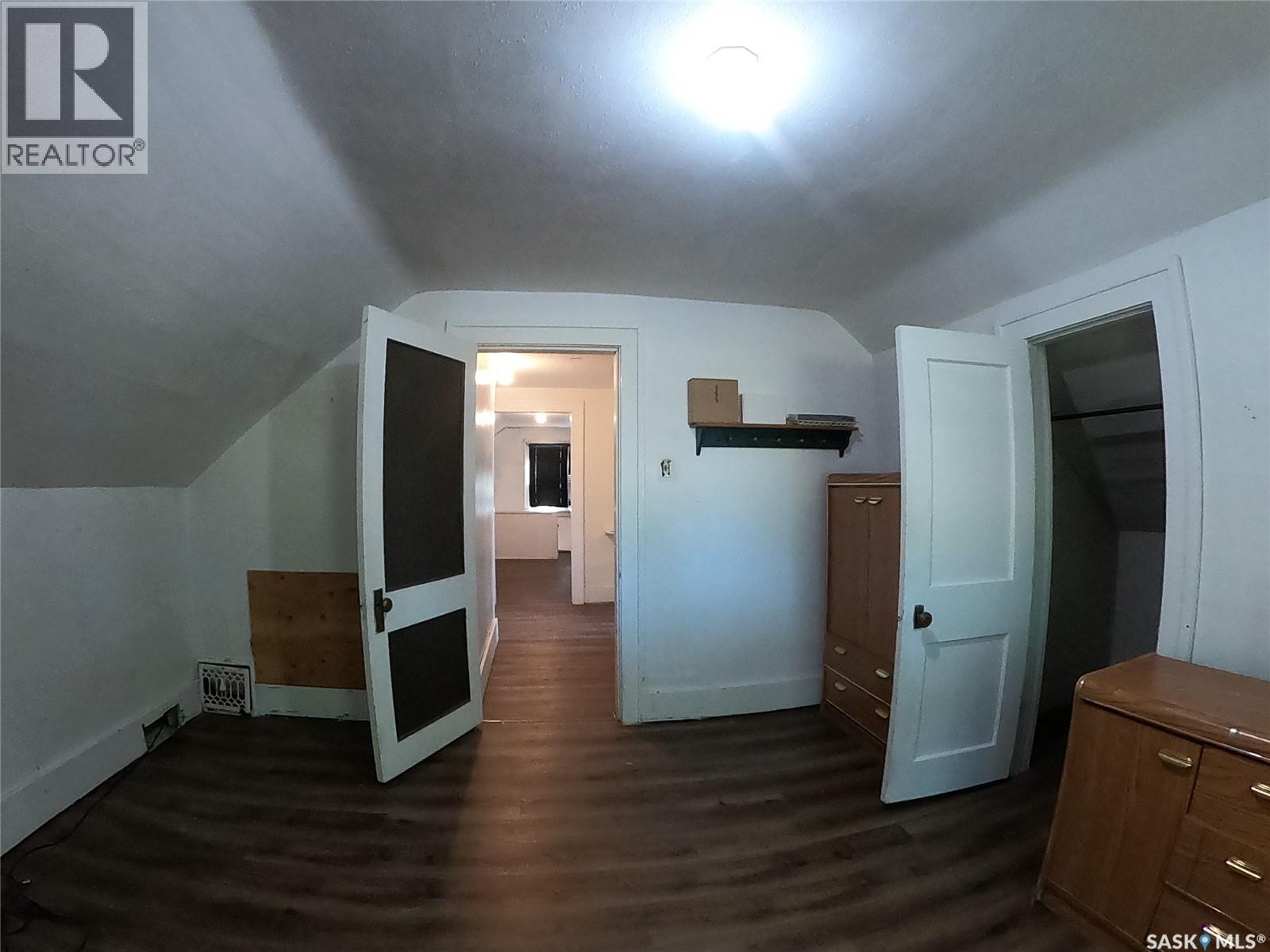 564 1st Street W, Shaunavon, Saskatchewan  S0N 2M0 - Photo 23 - SK026403