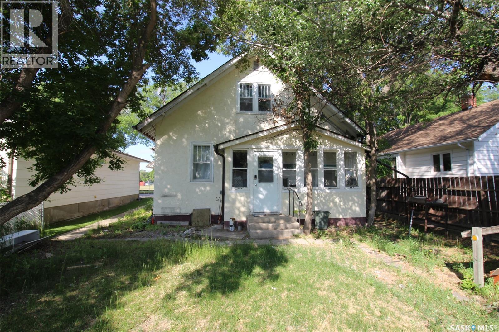 564 1st Street W, Shaunavon, Saskatchewan  S0N 2M0 - Photo 29 - SK026403