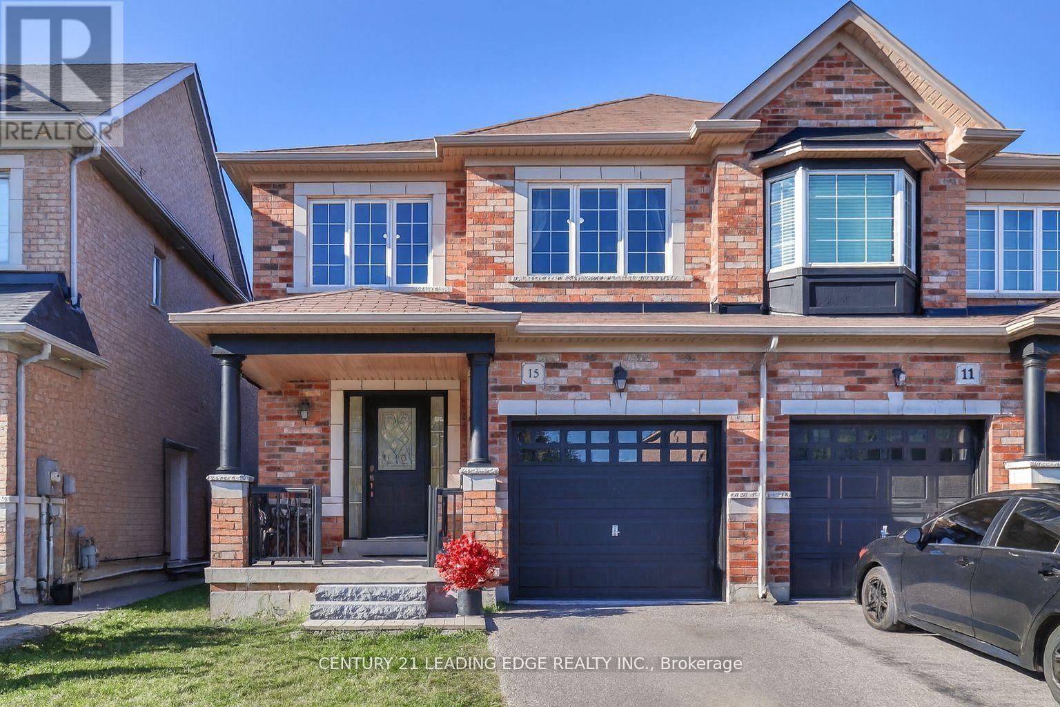 15 ROBERTDALE COURT, Whitchurch-Stouffville, Ontario