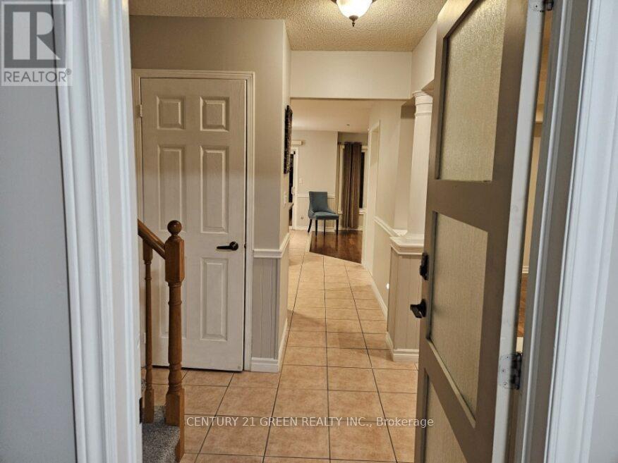 Main & 2nd Floor - 3299 Cactus Gate, Mississauga, Ontario  L5N 8A5 - Photo 24 - W12642982