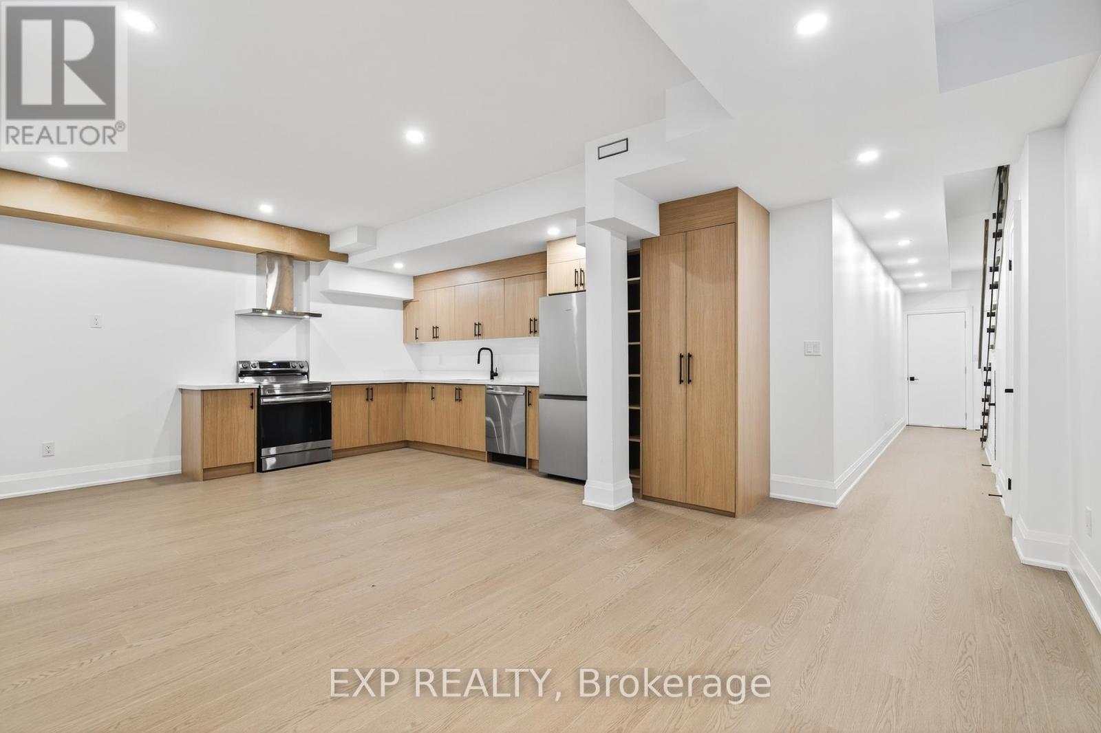 Basement - 6612 Harmony Hill, Mississauga, Ontario  L5W 1S5 - Photo 8 - W12676842