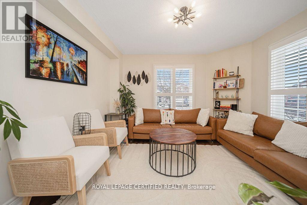 20 Country Stroll Crescent, Caledon, Ontario  L7E 2H3 - Photo 6 - W12676850